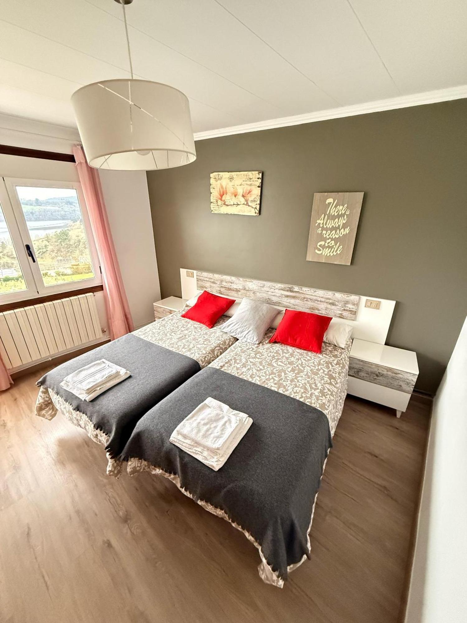 Apartamentos Portolux Portomarin Exteriér fotografie