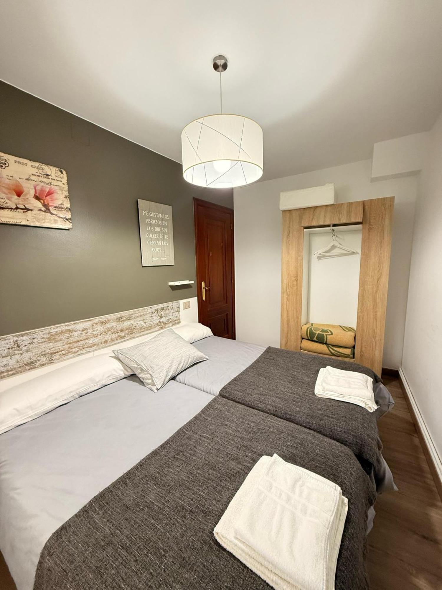 Apartamentos Portolux Portomarin Exteriér fotografie